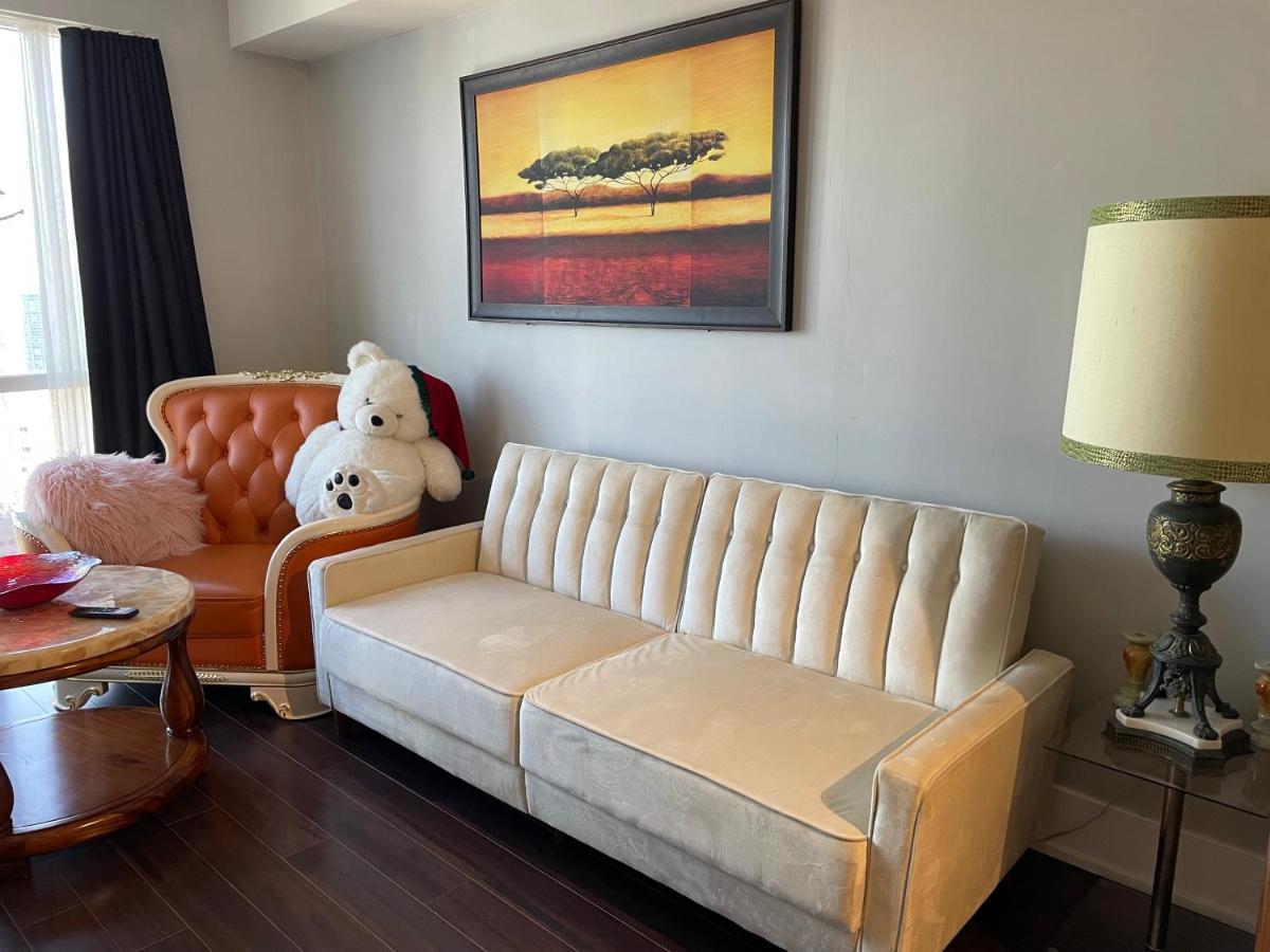 Luxury Condo With Cn Tower View Toronto Zewnętrze zdjęcie
